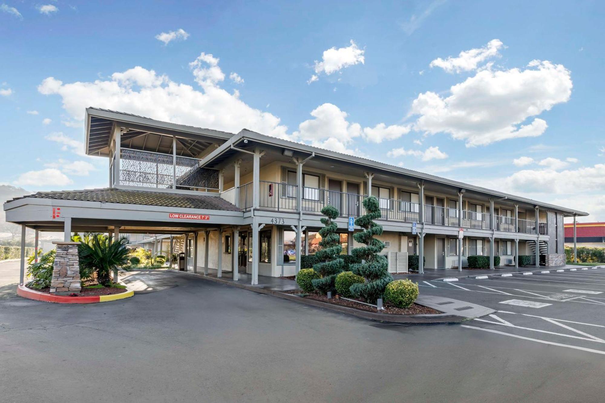 Hotel Western